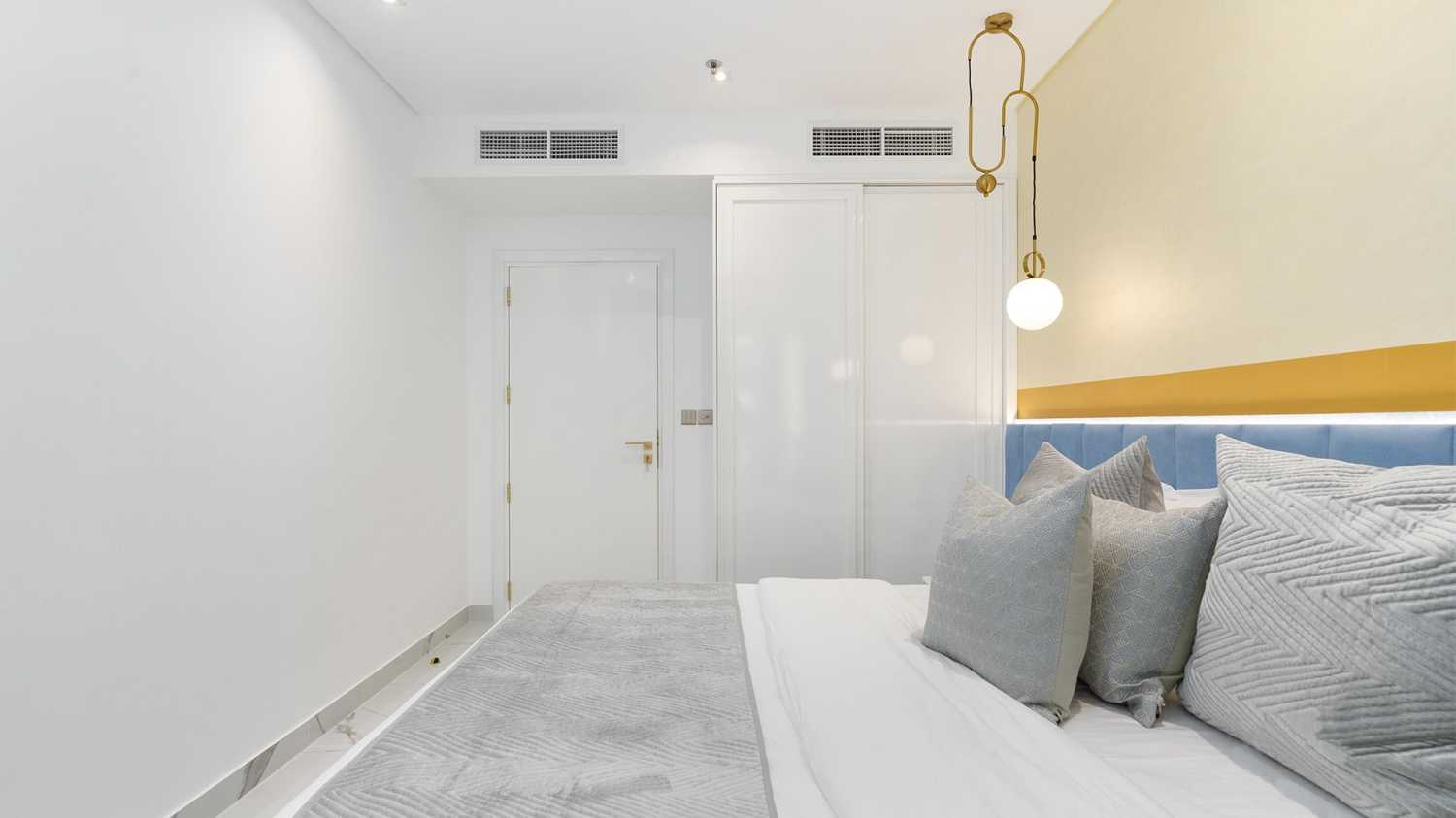 3-bedroom apartment-1-8